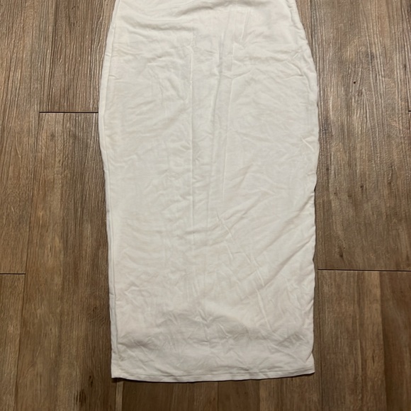 Soft, Fitted, White T-shirt Dress - Picture 10 of 11